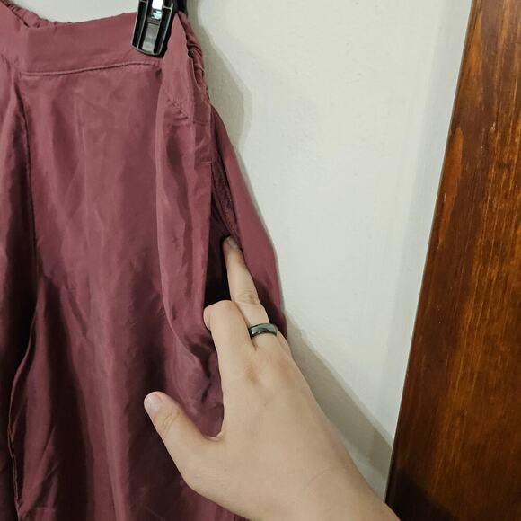 Athleta Calm Cool Lounging Wide Leg Satin Womens Pants Size Large 100% Cupro - Picture 7 of 9